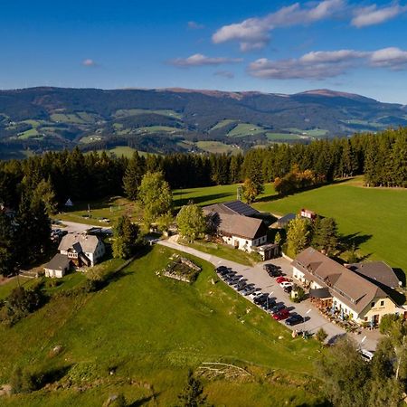 Gasthof Pension Orthofer Sankt Jakob im Walde Luaran gambar
