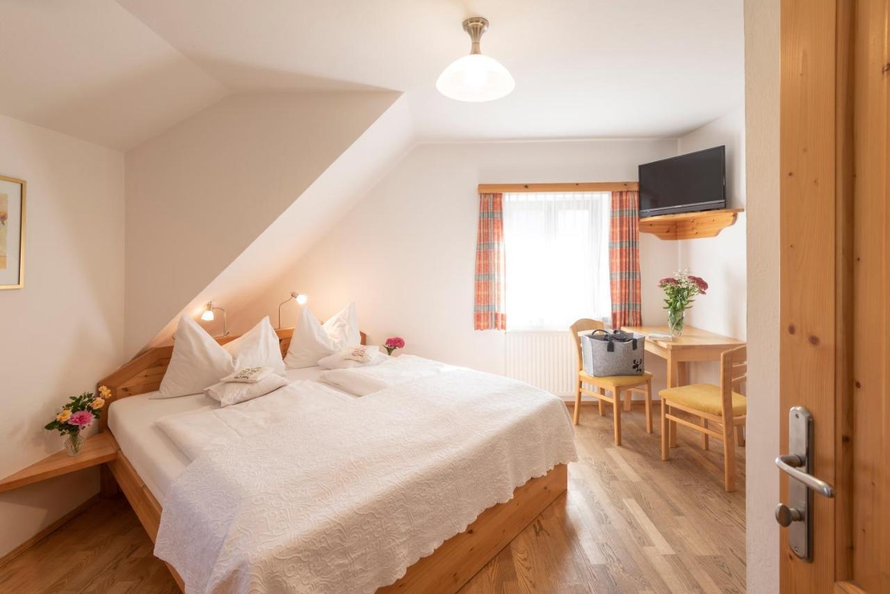 Gasthof Pension Orthofer Sankt Jakob im Walde Luaran gambar